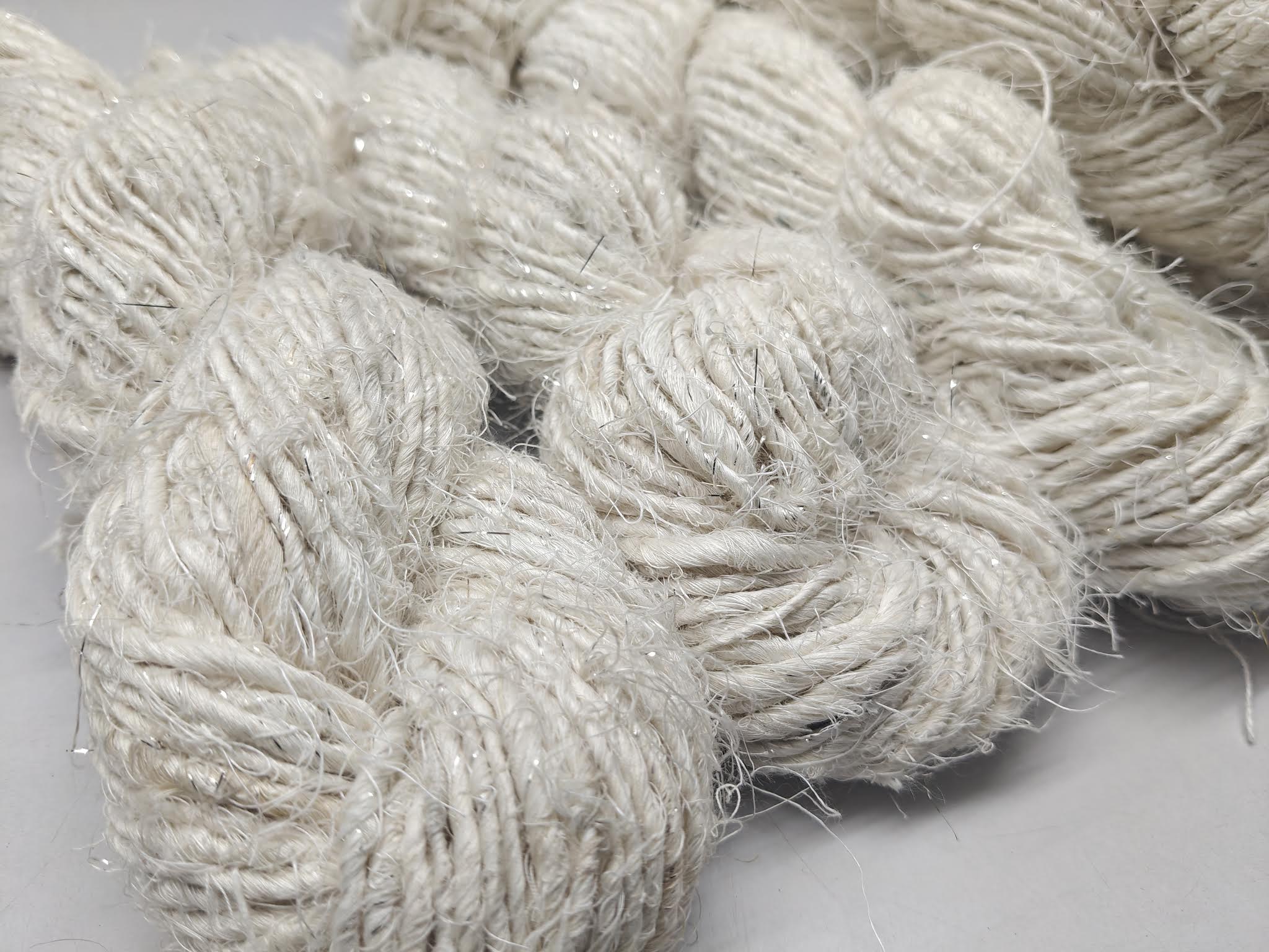 Recycled Linen Sparkle Yarn Naturall