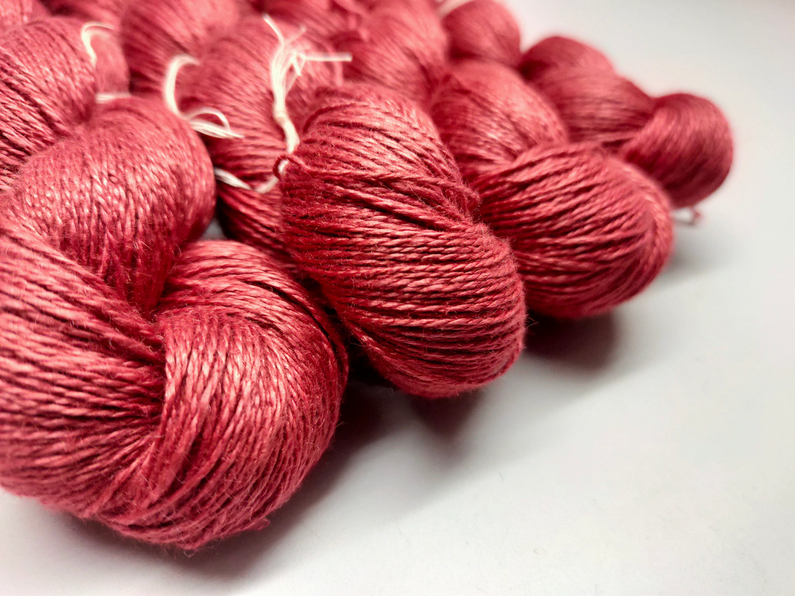 Line Yarn - Sportweight Yarn - Linen Sportweight Yarn - SilkRouteIndia