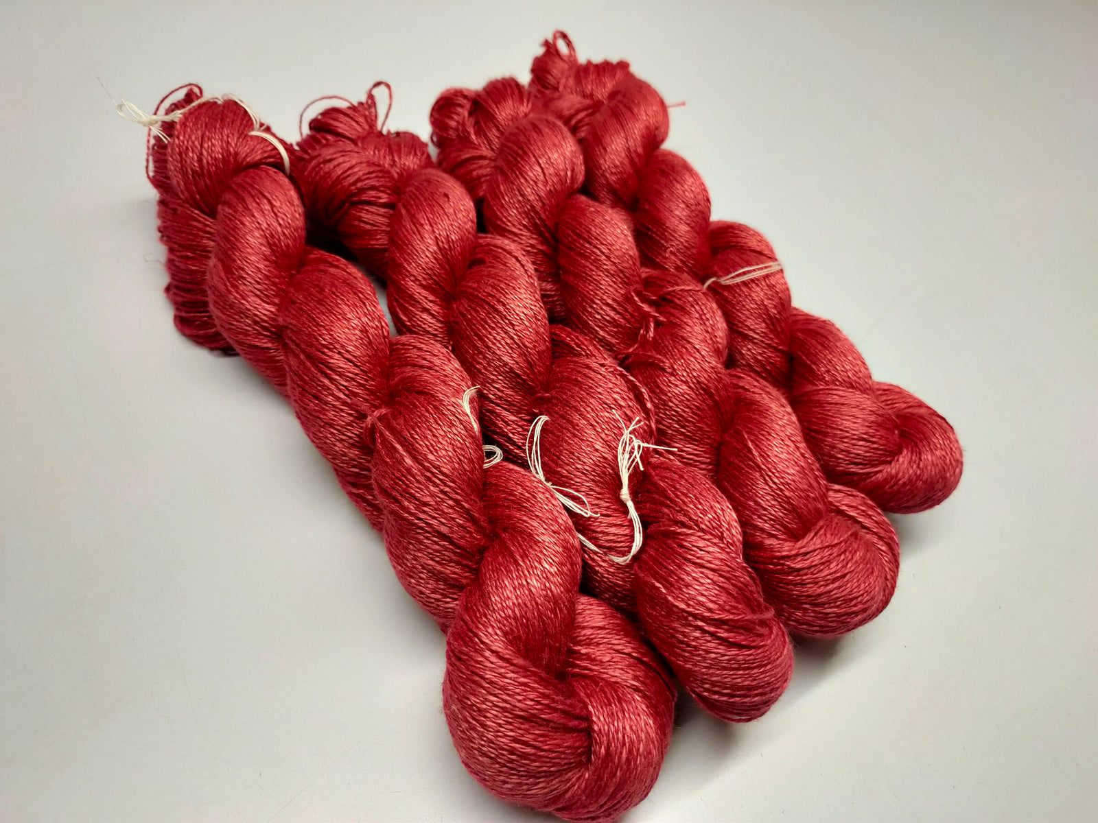 Line Yarn - Sportweight Yarn - Linen Sportweight Yarn - SilkRouteIndia