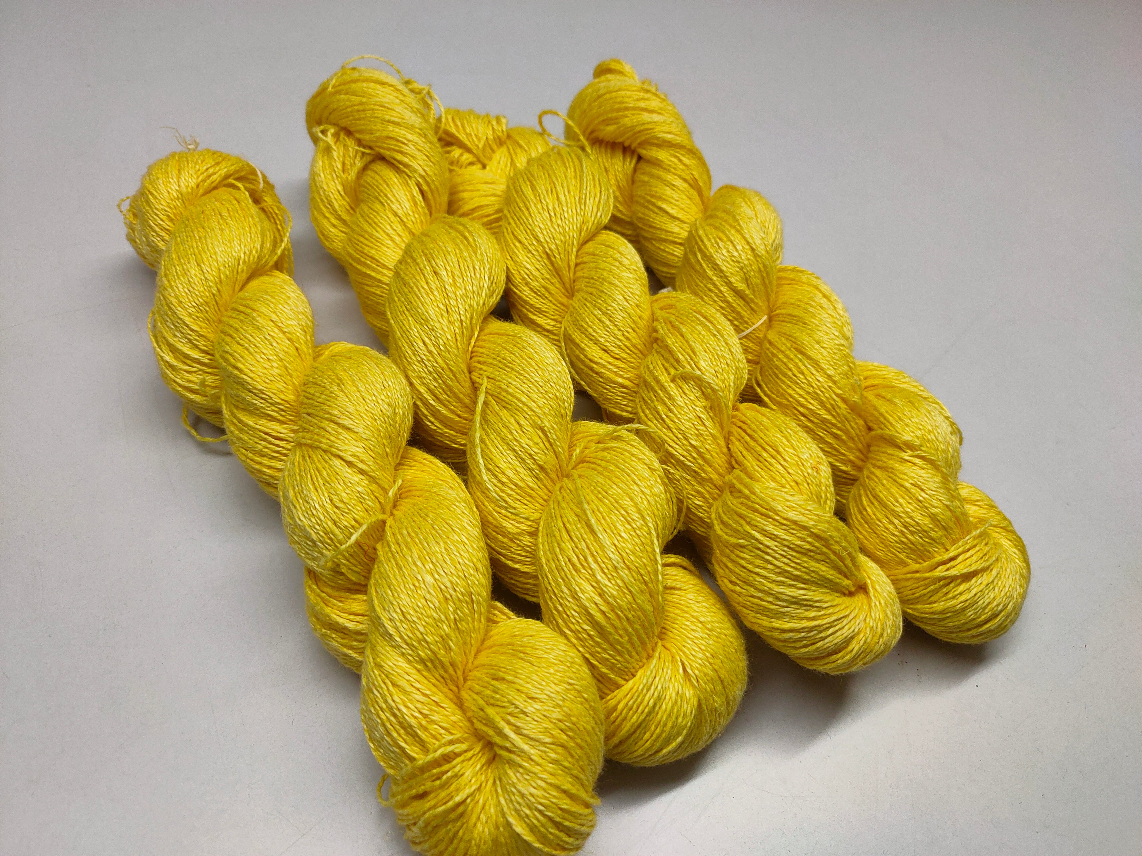 Linen Sportweight 2 PLY Yarn - Lemon Yellow