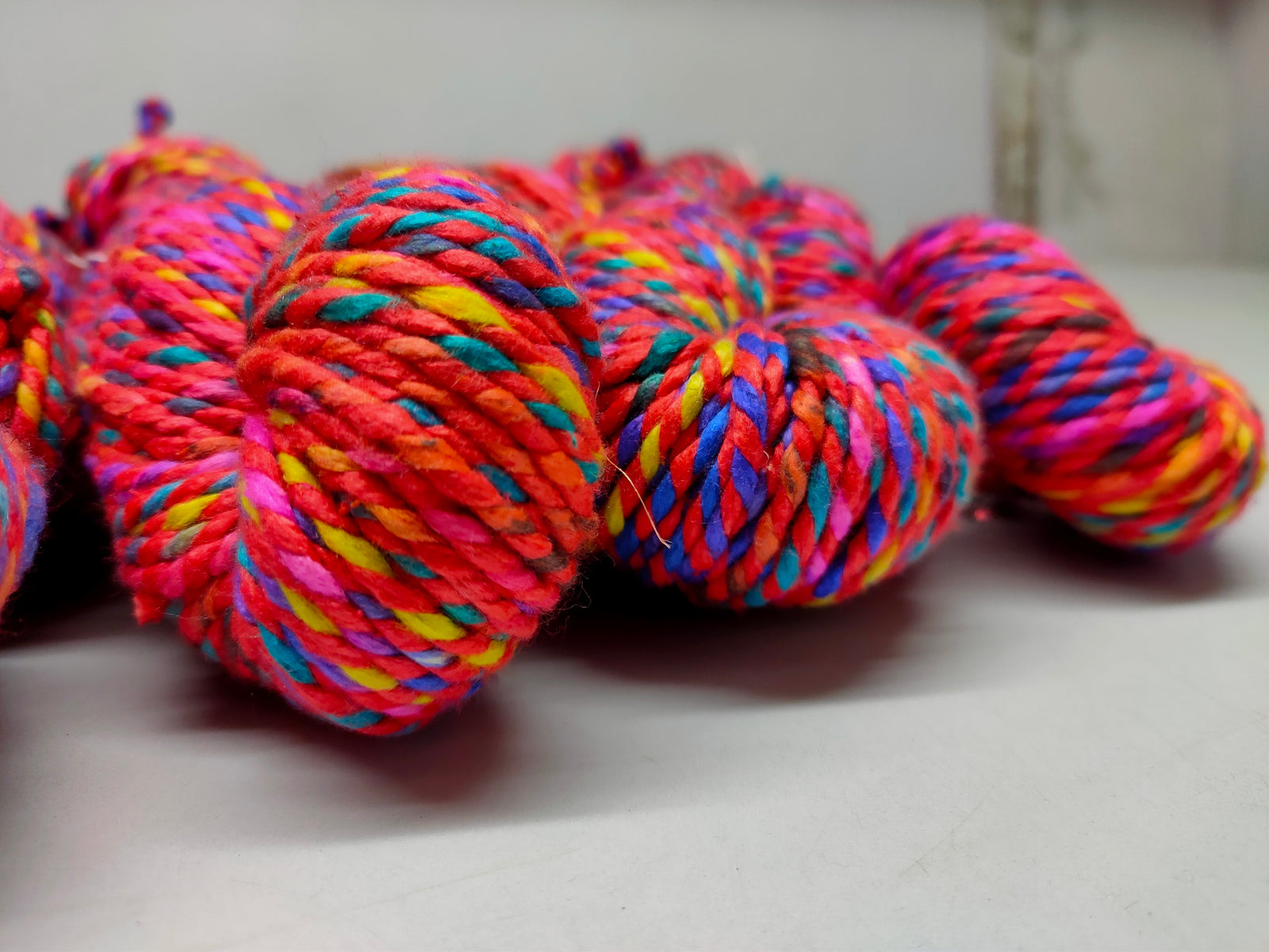 Candy Silk Yarn - IVORY - SilkRouteIndia - Mulberry Silk Yarn - Super Bulky Yarn