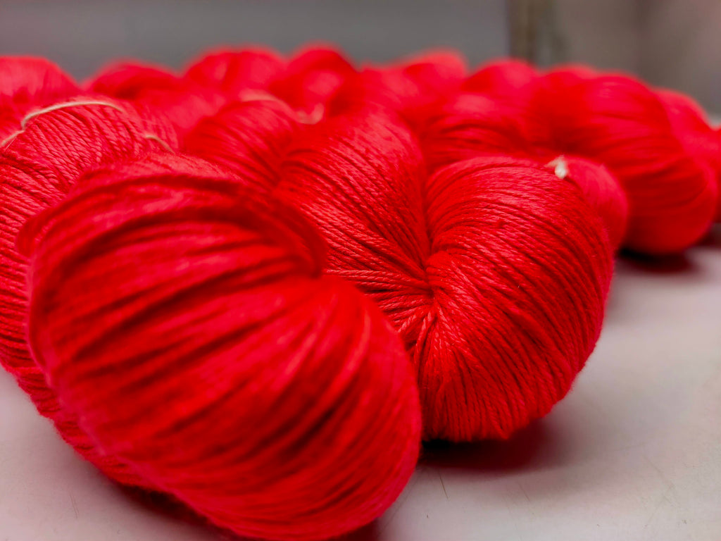 Mulberry Silk yarn (600 mts in 100gram) is a unique Silk Yarn ideal for Knitting. Mulberry Silk is very soft and shiny. It is Sock weight and is directly spun from the premium Mulberry Silk Tops. It is a yarn of Natural Protein Fiber. Mulberry Silk Yarn