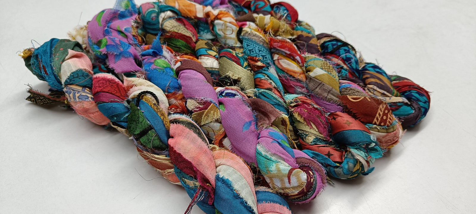 recycle ribbon,  recycled sari ribbon yarn, recycled sari ribbon,  recycled ribbon, recycled saree ribbon,  ribbon yarn,  Sari Ribbon, Ribbon yarn, recycled sari ribbon, Recycled Chiffon Ribbon, Recycled Chiffon, Recycled Chiffon, Recycled Chiffon Ribbon, Chiffon Ribbon
