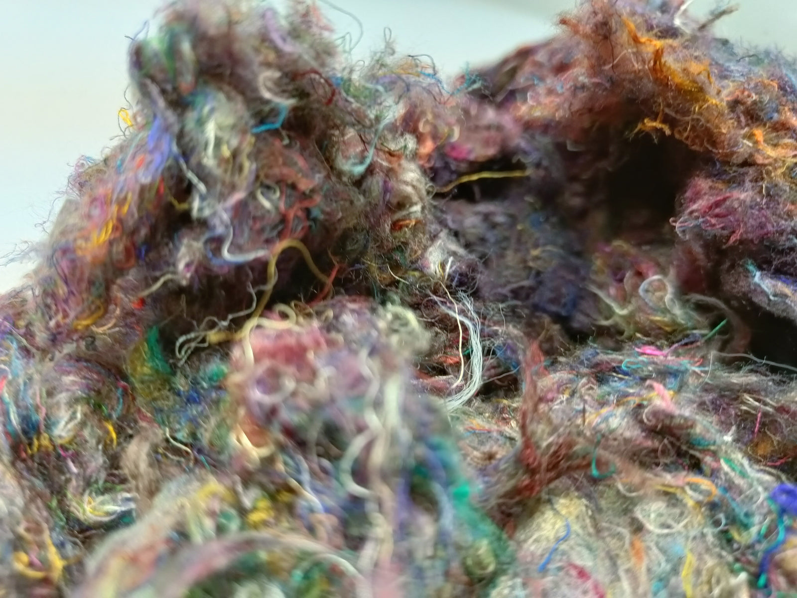 Recycled Silk Pulled Fiber - Pulled Silk Fiber - Recycled Fiber - Pulled Silk Fiber - Roving Fiber - SILKROUTEINDIA