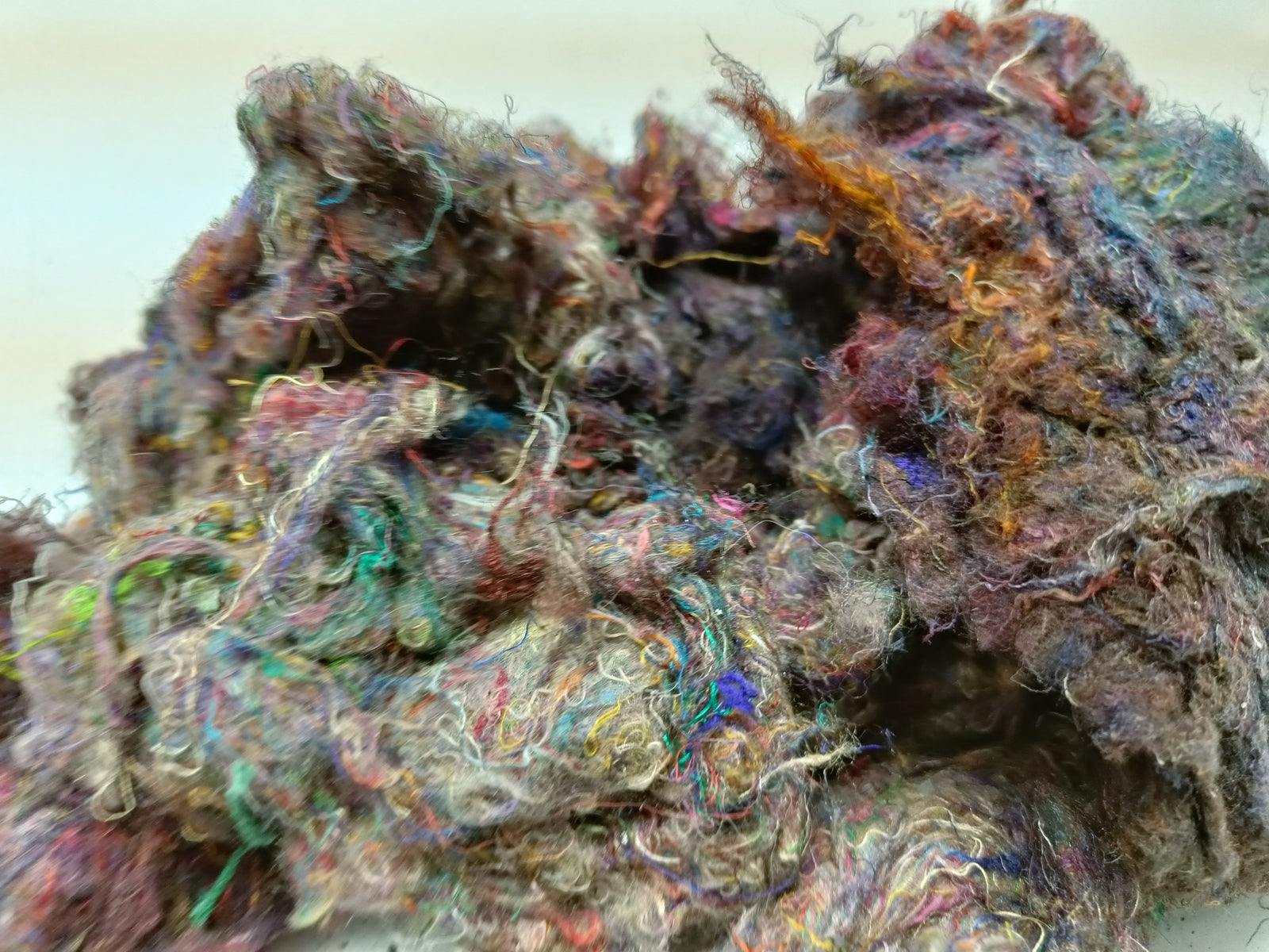 Recycled Silk Pulled Fiber - Pulled Silk Fiber - Recycled Fiber - Pulled Silk Fiber - Roving Fiber - SILKROUTEINDIA