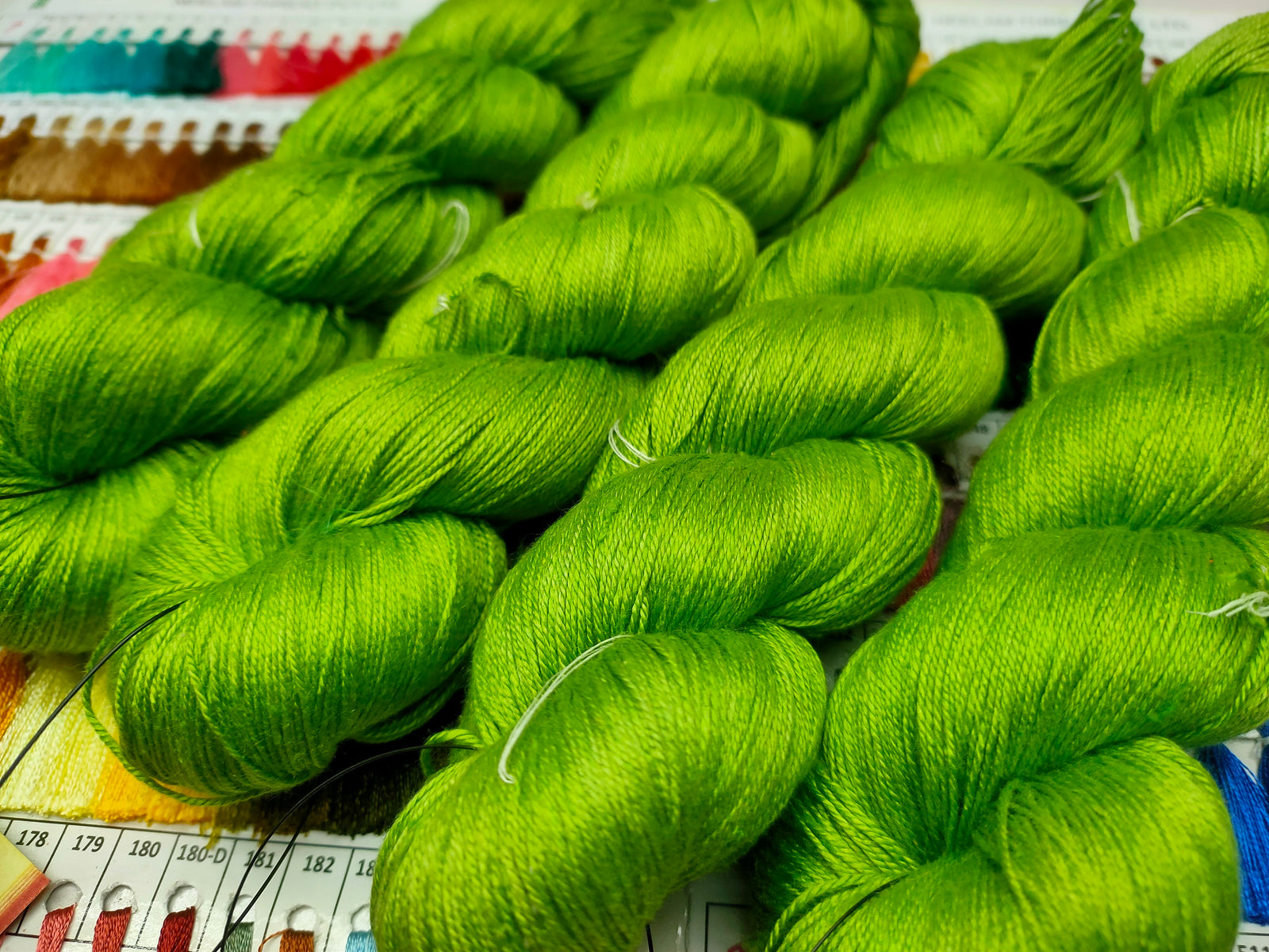 Mulberry Silk Yarn 600M in 100Gram Sap Green