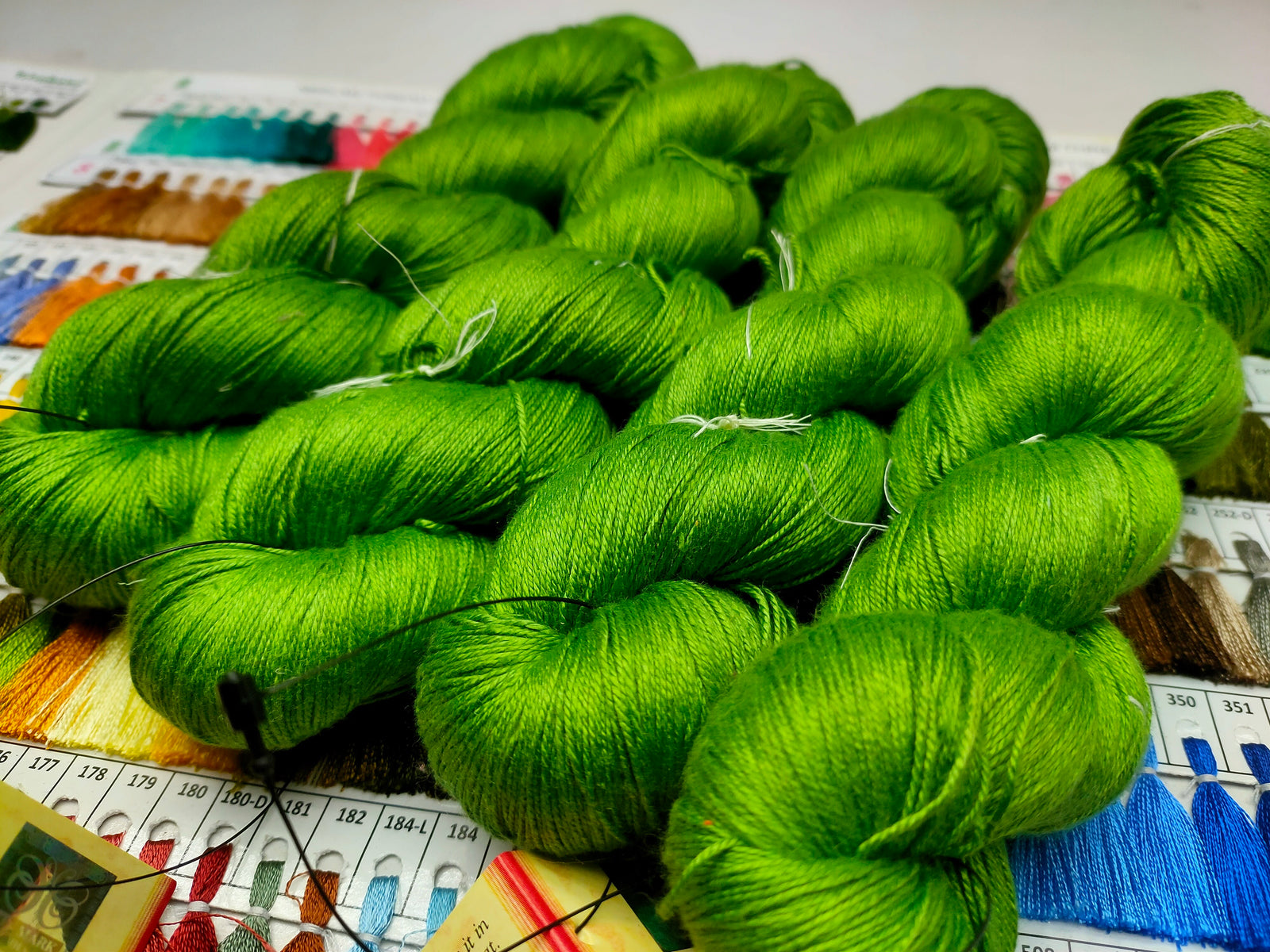 Mulberry Silk Yarn 600M in 100Gram Sap Green