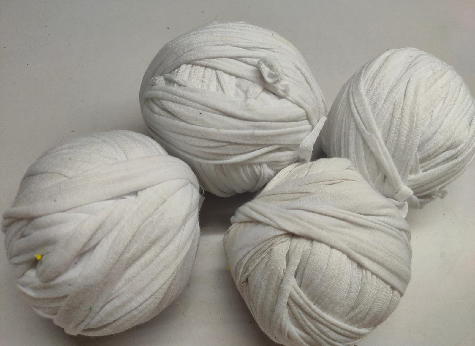 Tshirt Ribbon - White