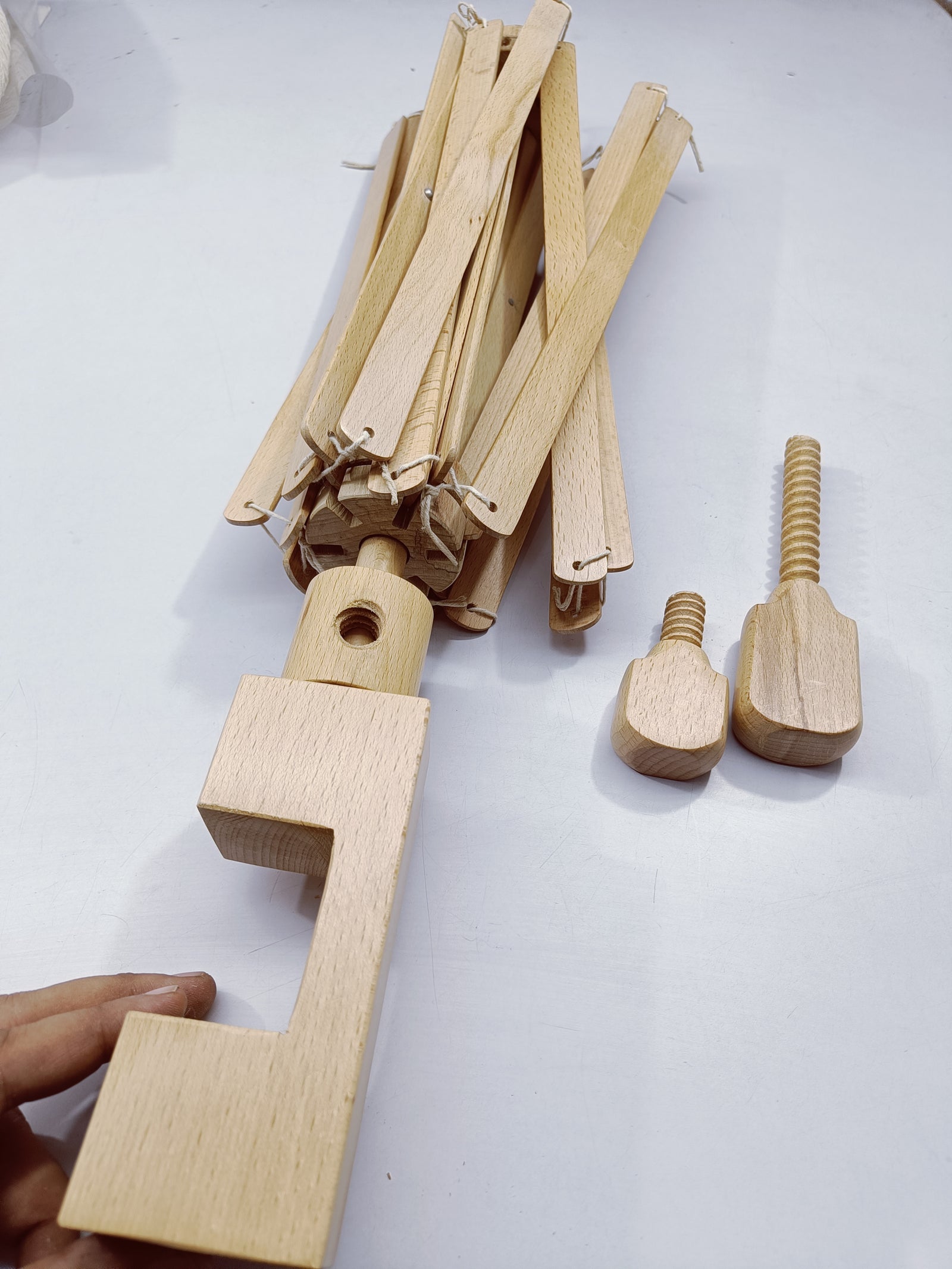 Wood Yarn Swift Umbrella | Yarn Umbrella | Large Umbrella for yarn | Hanks to Balls in Yarn Winder | Skeins Winder | Skeins Umbrella  This Yarn Umbrella has hexagonal hands which can extends and collapse. The Base of swift Umbrella rotates at its own swing, allowing you to wind your silk, cotton or linens and yarn threads