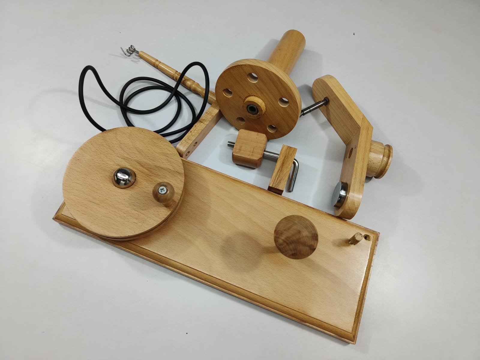 Yarn Balls winder or Wool Winder or Yarn Swift Winder - SilkRouteIndia - Yarn kit