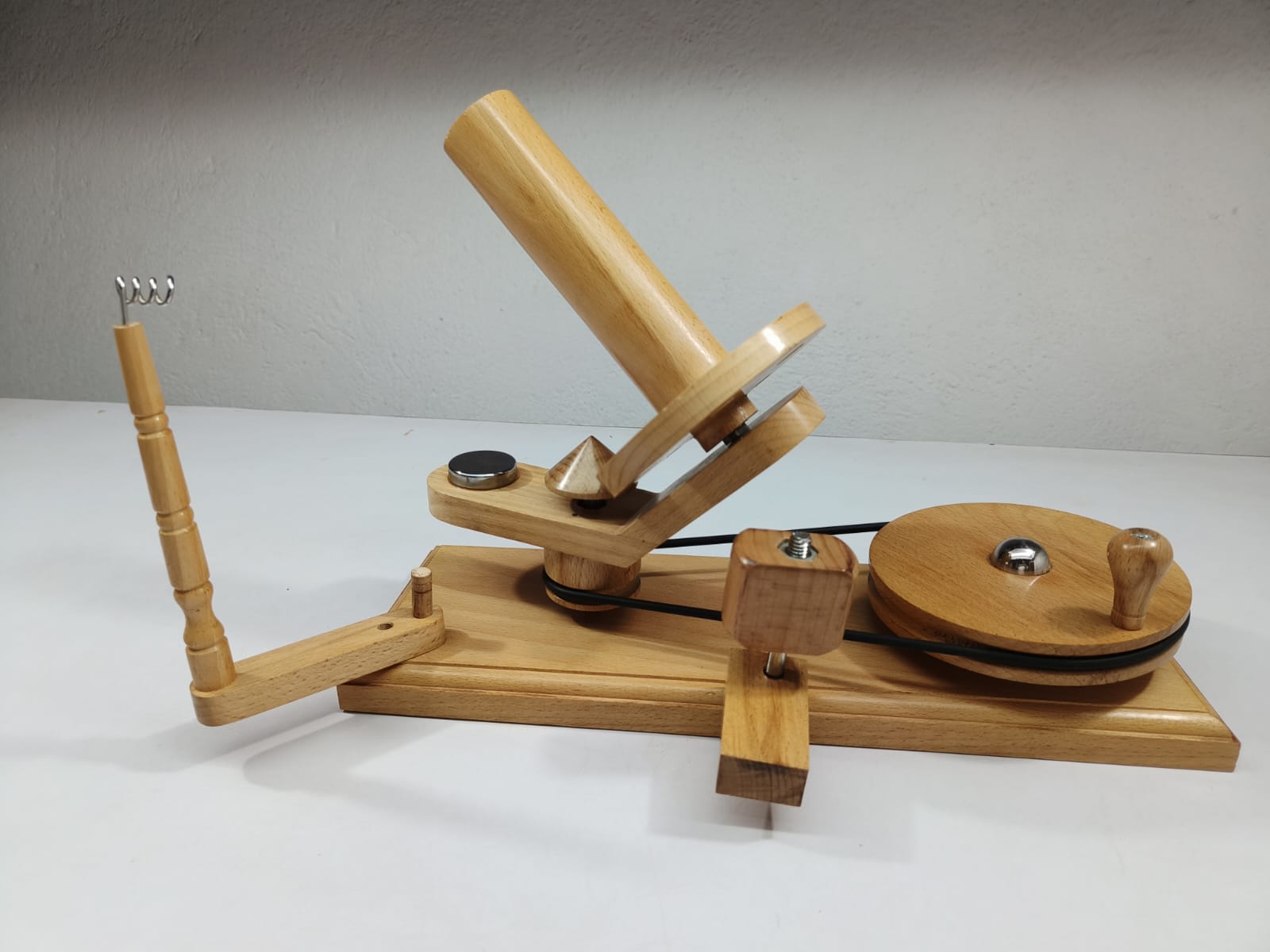 Yarn Balls winder or Wool Winder or Yarn Swift Winder - Yarn messy winder - SilkRouteindia