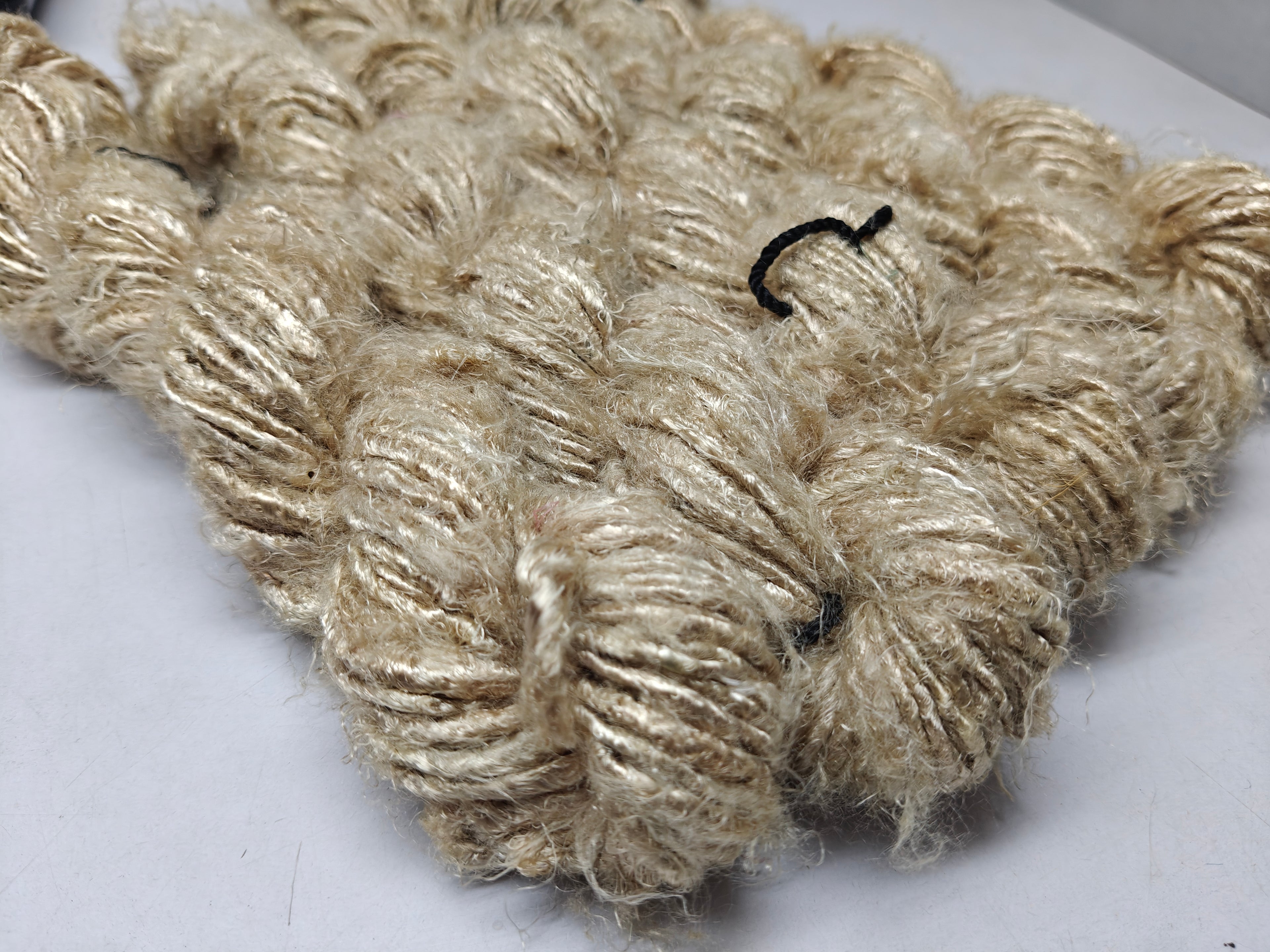 Banana Yarn - BIscuit