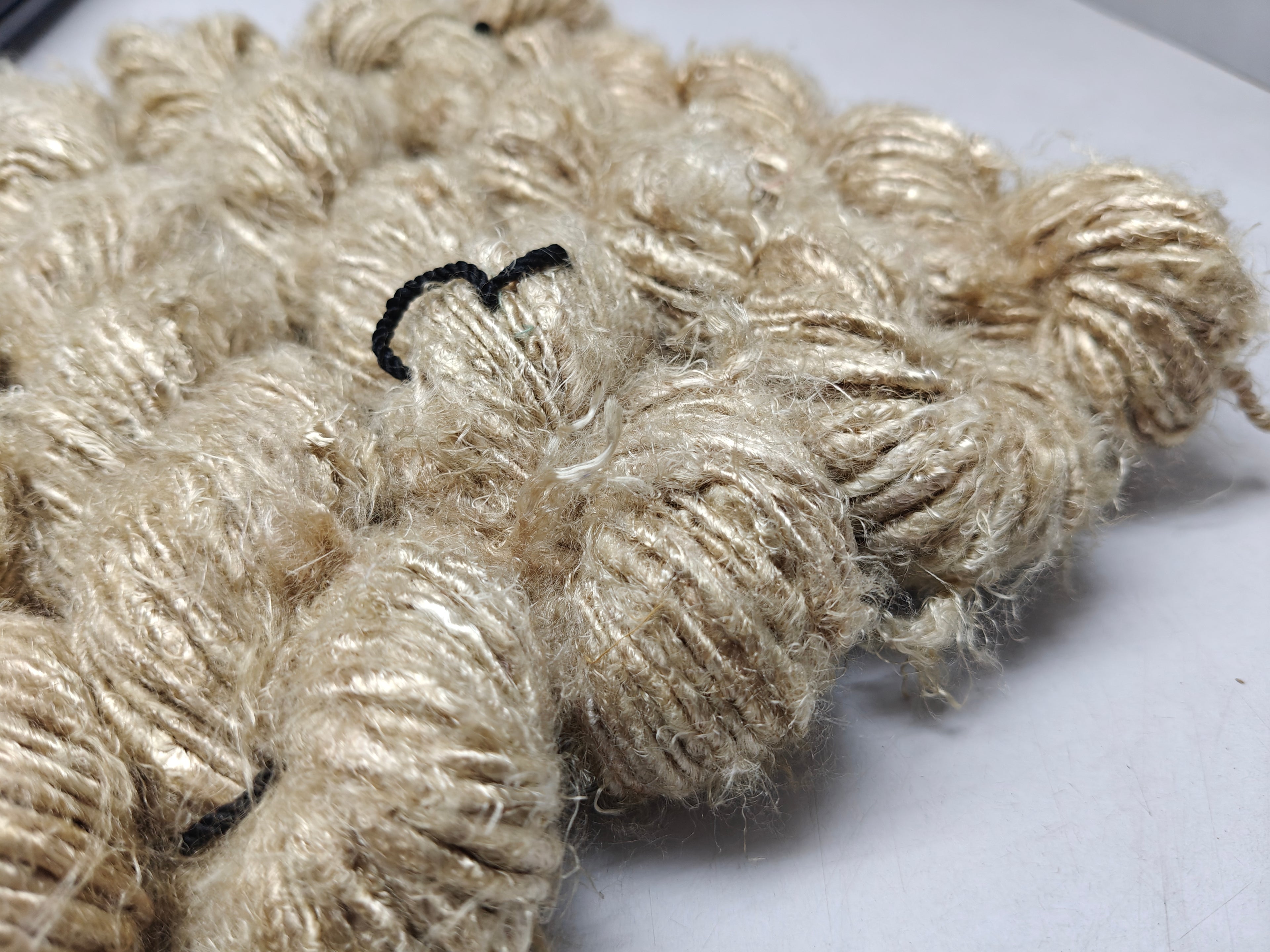 Banana Yarn - BIscuit