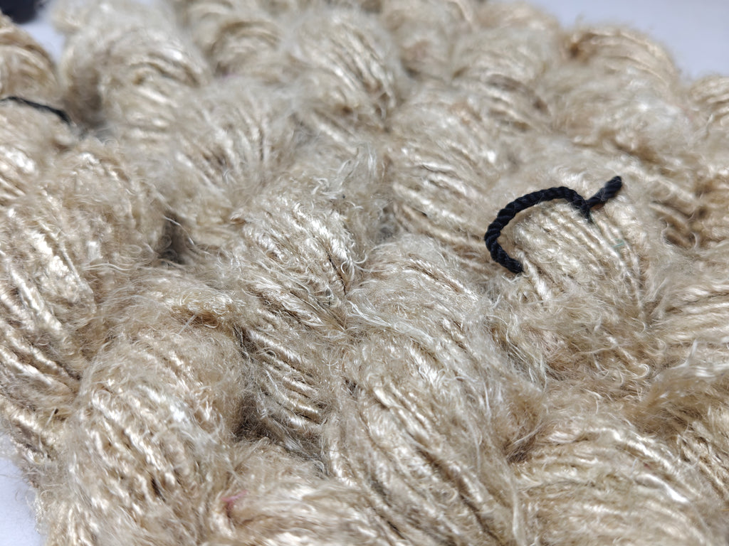Banana Yarn - BIscuit