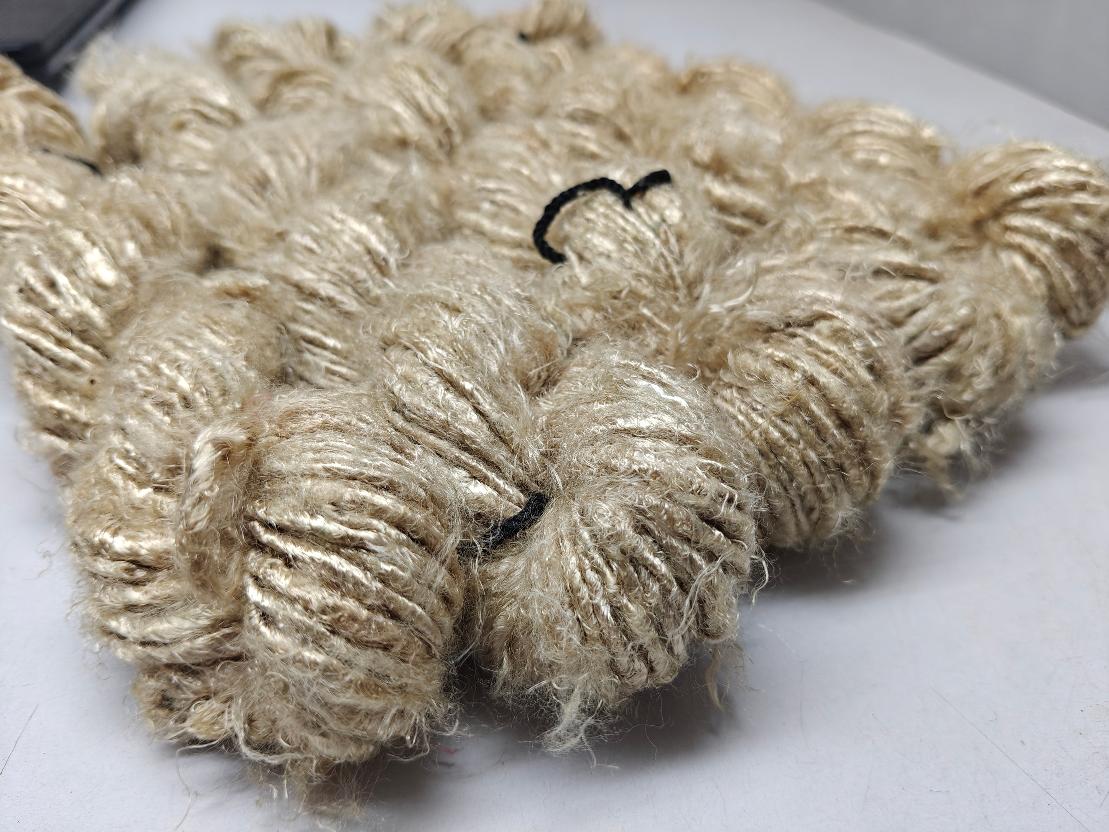 Banana Yarn - BIscuit