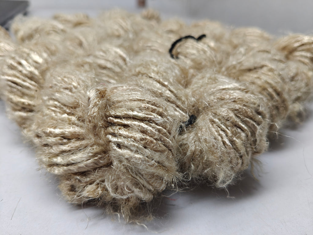 Banana Yarn - BIscuit