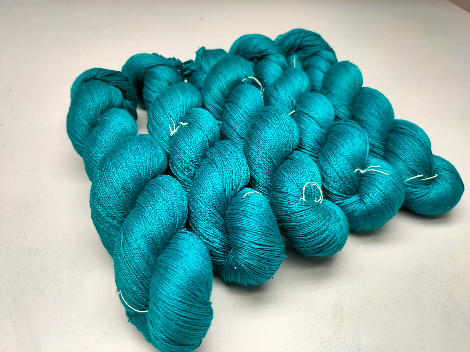Mulberry Silk Yarn - 600M/100Gr. - Torquoise