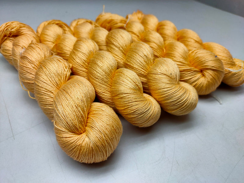 Mulberry Silk Yarn - 600M/100Gr. - Wheat