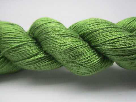 Mulberry Silk Yarn 900M/100Gr - 152 - SilkRouteIndia