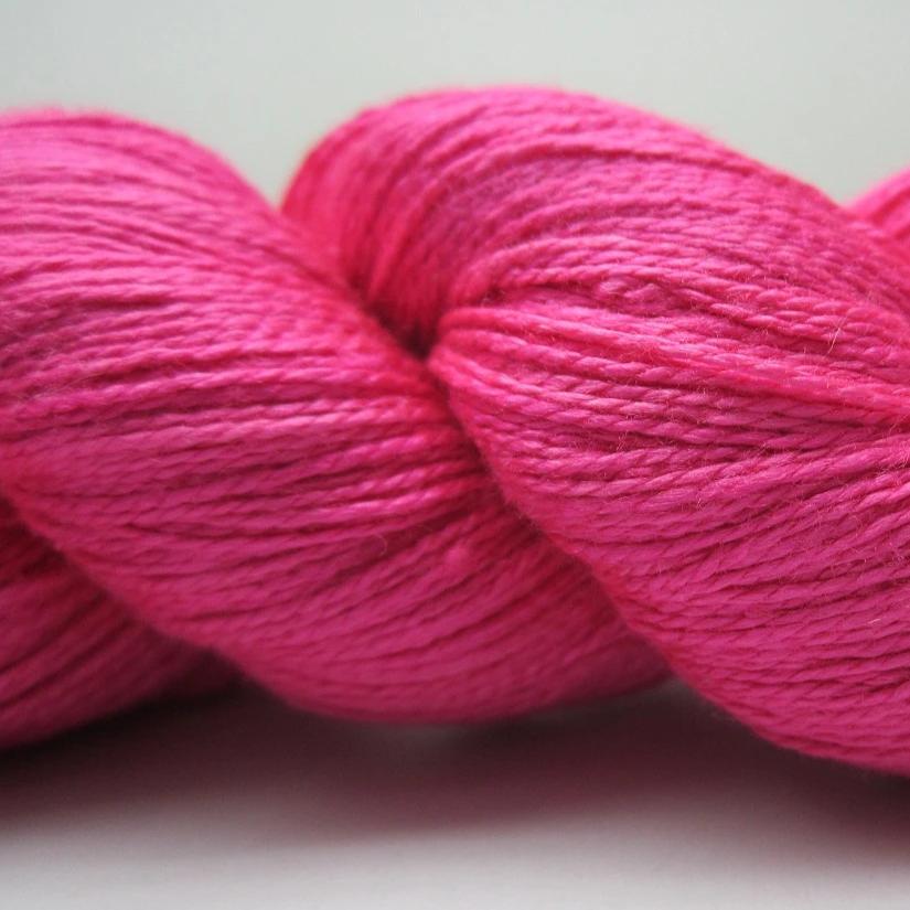 Mulberry Silk Yarn 900M/100Gr - 201 - SilkRouteIndia