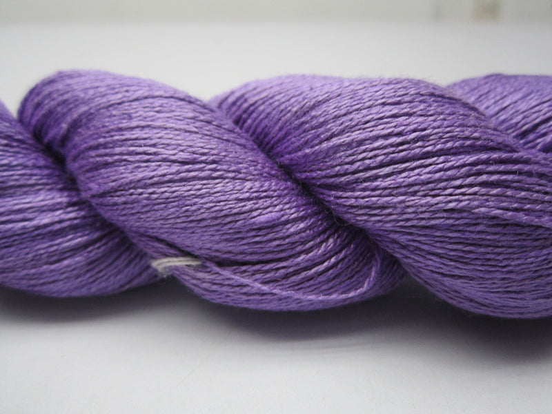 Mulberry Silk Yarn 900M/100Gr - 332