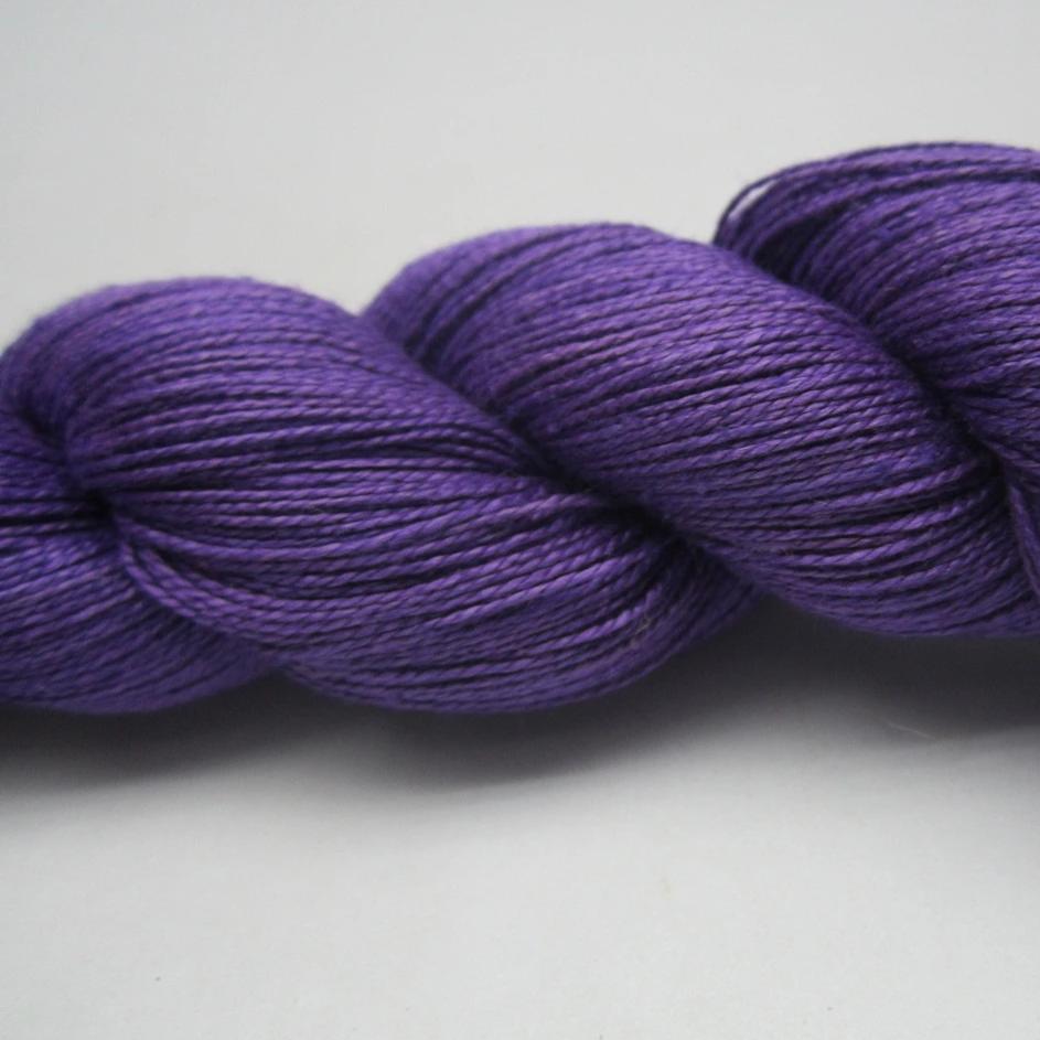 Mulberry Silk Yarn 900M/100Gr - 42 - SilkRouteIndia
