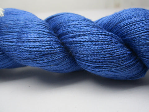 Mulberry Silk Yarn 900M/100Gr - 50 - SilkRouteIndia