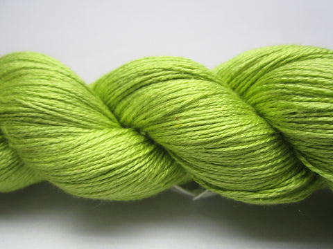 Mulberry Silk Yarn 900M/100Gr - 06 - SilkRouteIndia