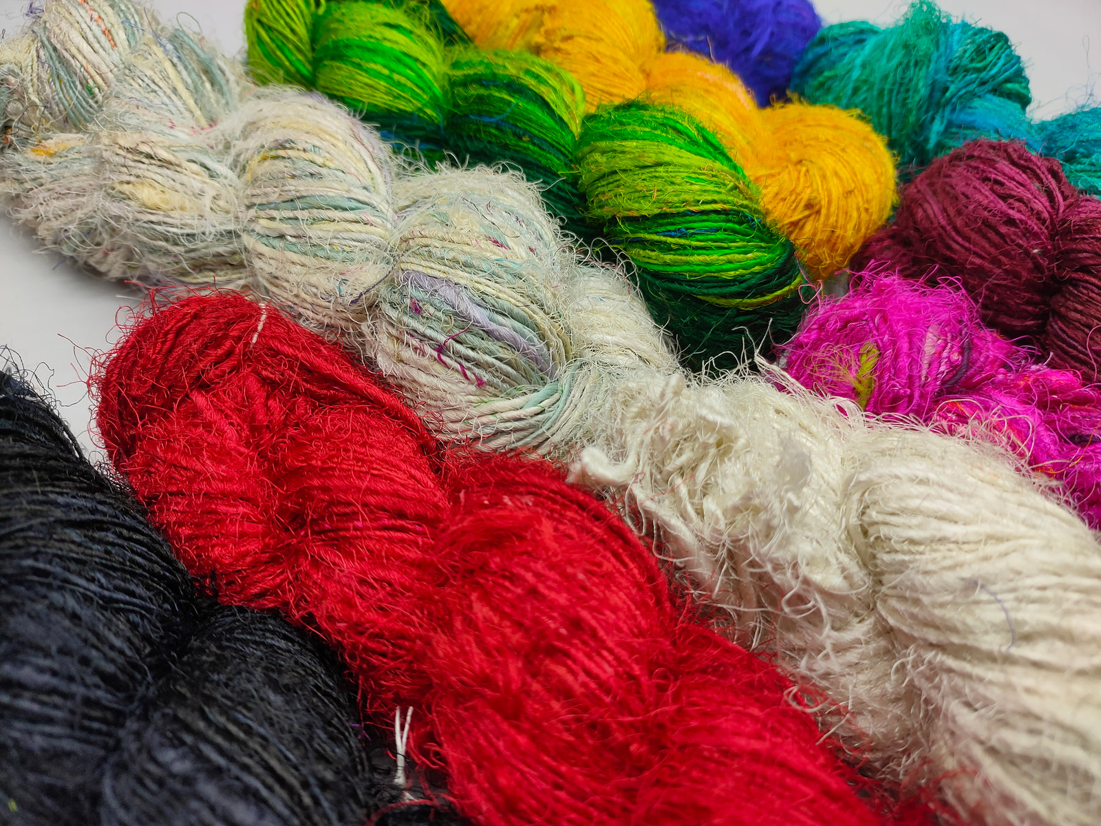 10 Colors Recycled Sari Silk Yarn Prime - SilkRouteIndia