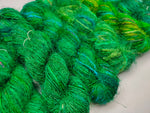 Recycled Sari Silk Yarn Prime Green - SilkRouteIndia