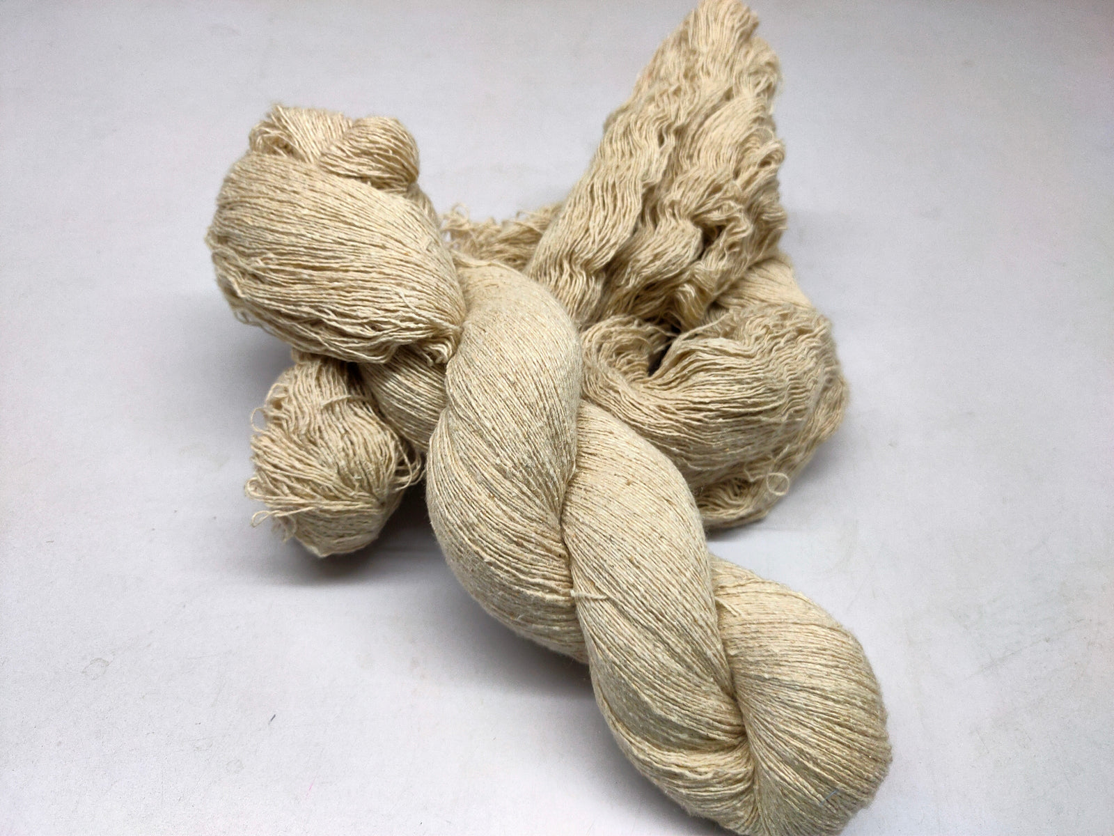Noil Silk Yarn 7S - SilkRouteIndia