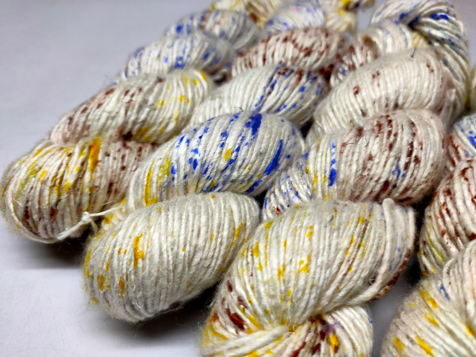 Mulberry Yarn Short Fiber - Choco Mango - SilkRouteIndia Mulberry Silk Yarn Short Fiber is a unique Silk Yarn ideal for Knitting. Mulberry Yarn is very soft and shiny. It is DK weight and is directly spun from the short fiber of Mulberry Silk Tops. It is a yarn of Natural Protein Fiber. Mulberry Yarn has compact structure, evenness, clean appearance, elegant luster, Good moisture-absorbing capability, good strength and elongation, with fine and soft fibers. It is Useful for Weaving and Knitting