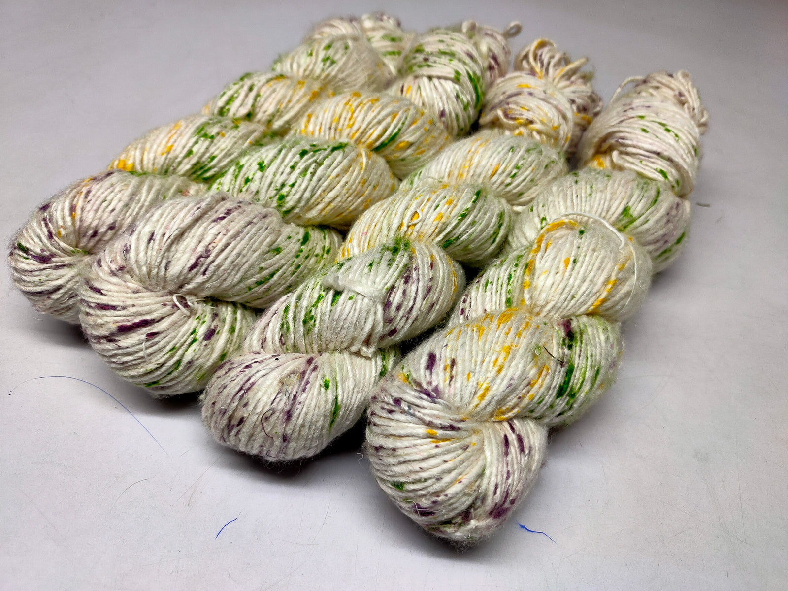 Mulberry Yarn Short Fiber - Tweety Fruiti - SilkRouteIndia