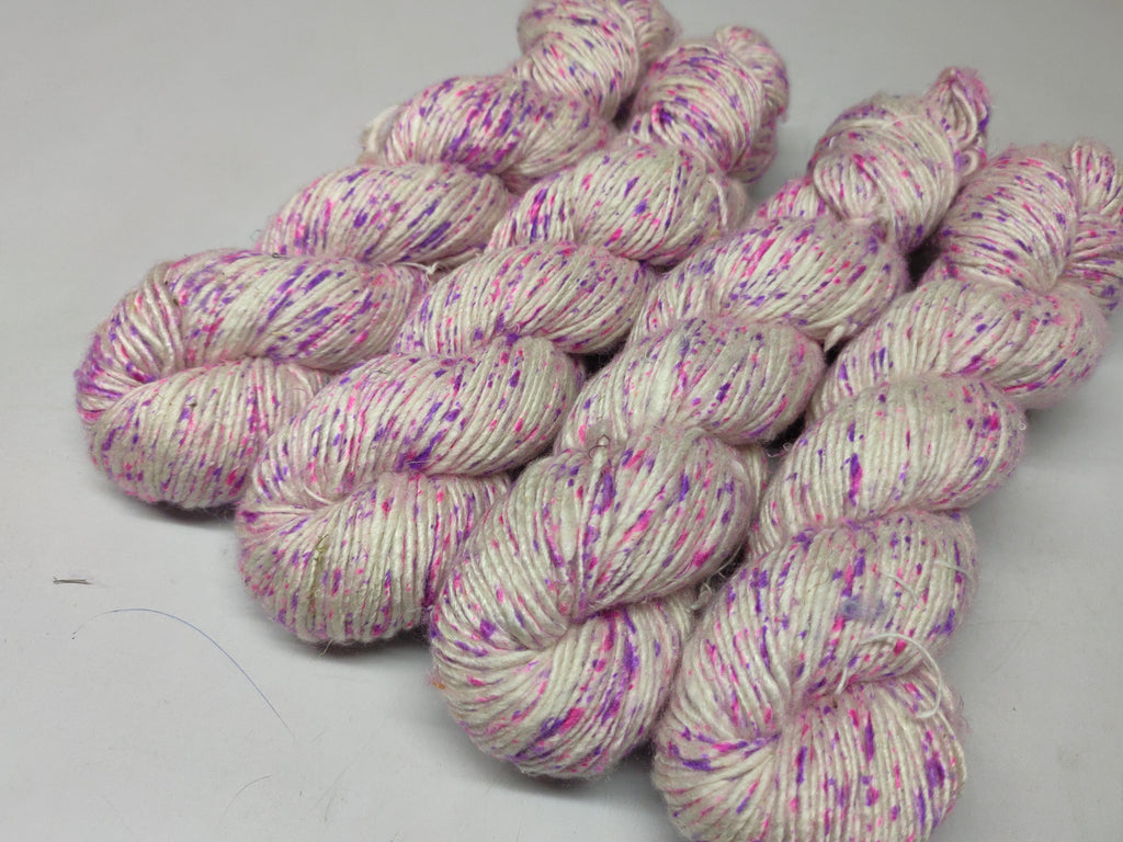 Mulberry Yarn Short Fiber - Tulip Garden - SilkRouteIndia
