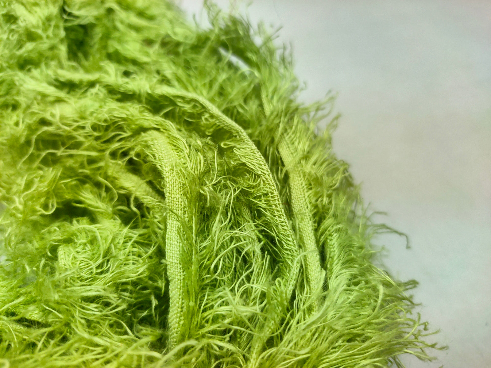 Linen Fuzzy Ribbon - Sheen Green - SilkRouteIndia