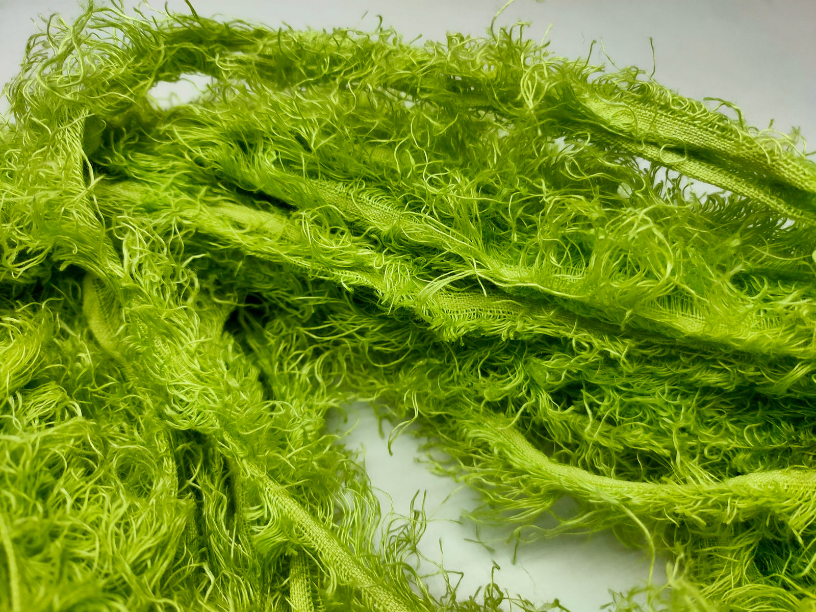 Linen Fuzzy Ribbon - Sheen Green - SilkRouteIndia